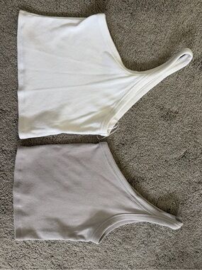 Abercrombie & Fitch White Ribbed Scoop Neck Tank Top